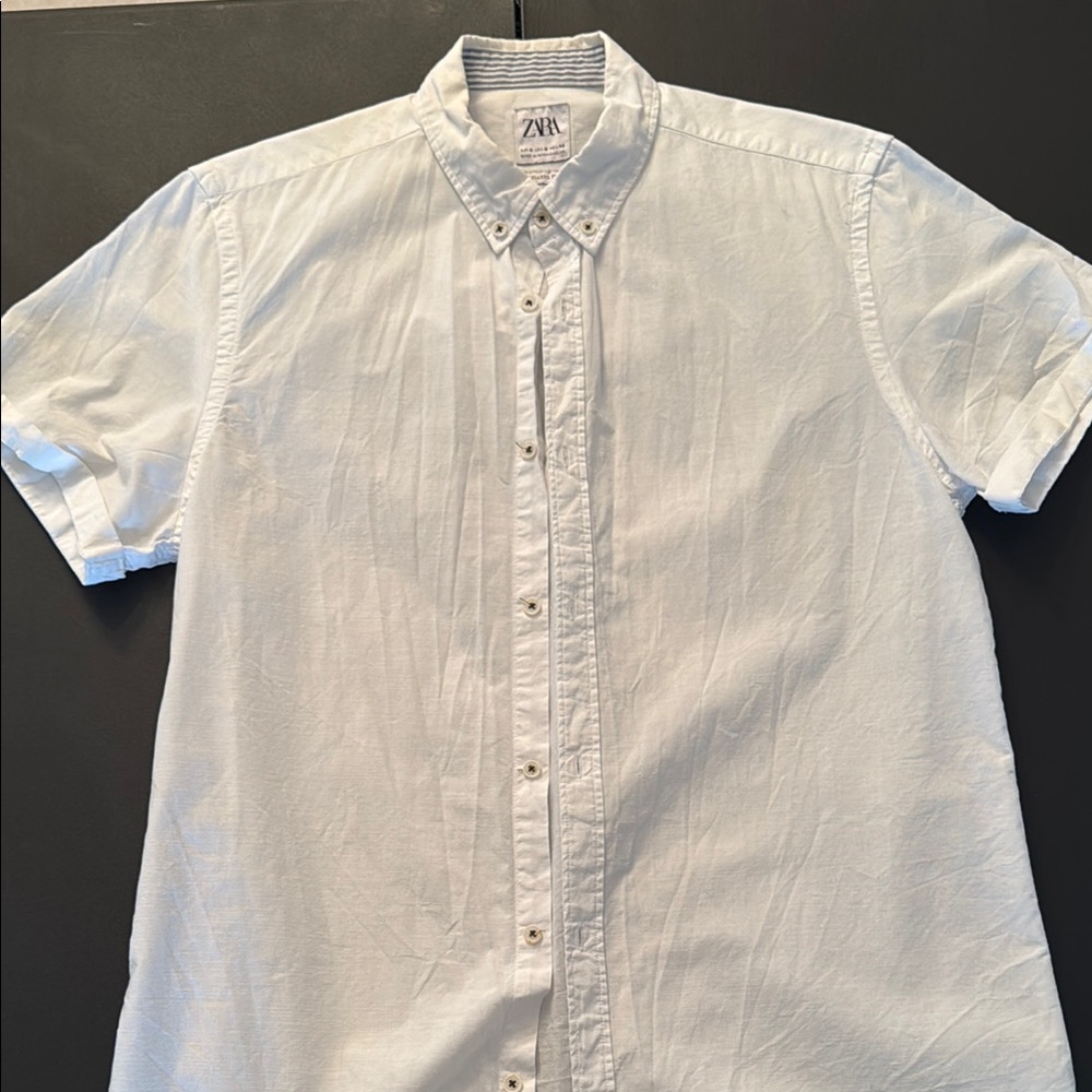 Zara Men's Crisp White Button Down Shirt Medium